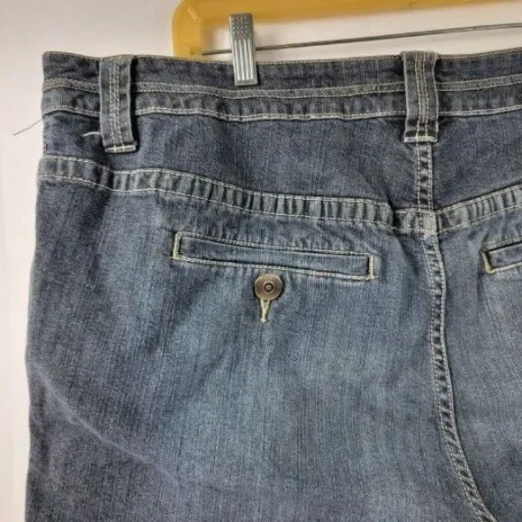 Lane Bryant Short Womens 22 Dark Wash Denim Bermuda Pockets Buttons High Rise - Picture 9 of 12